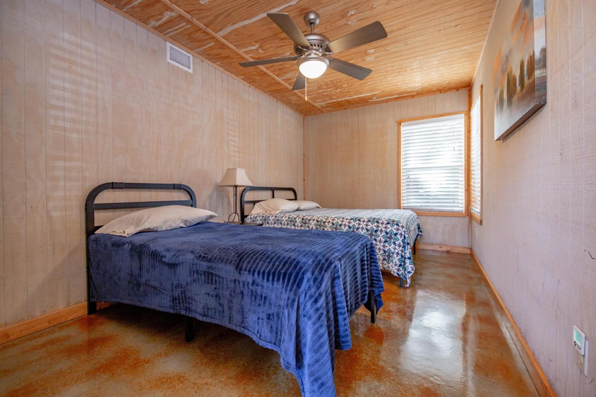 Seven Bluff Cabins Concan Kültér fotó